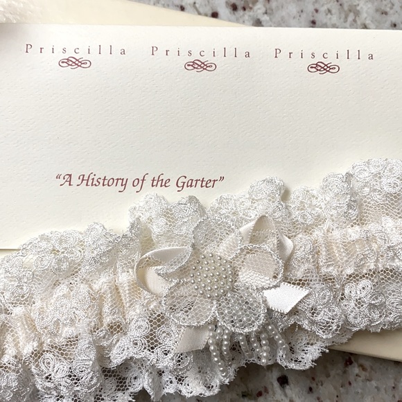 Priscilla of Boston Lace Garter NIB